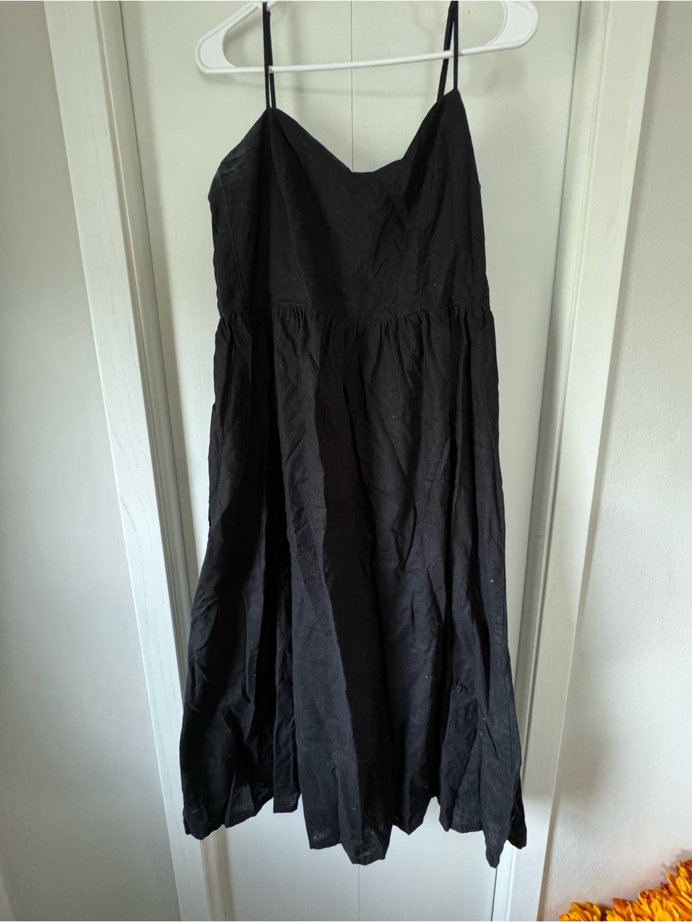 Linen Women's large Black Spaghetti-Strap Full Skirt Dress